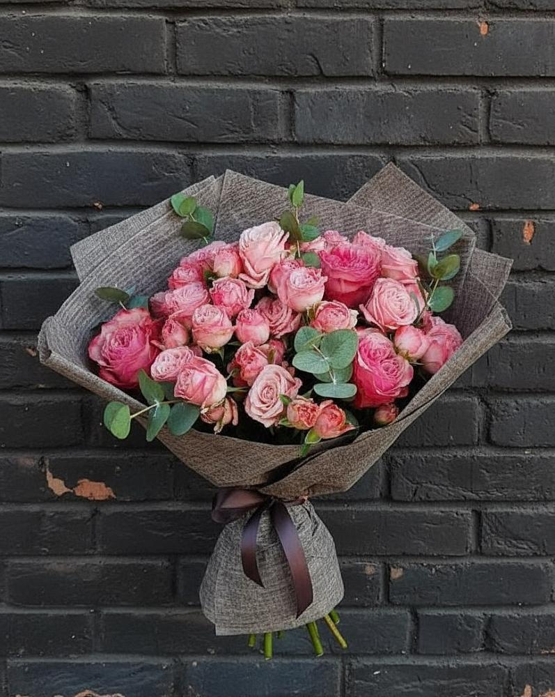 Букет цветов из: Розы в Большое Новосурино