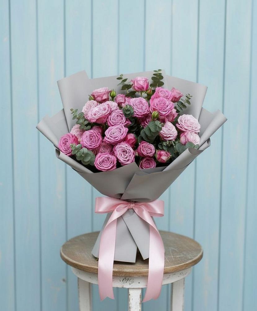 Букет цветов из: Розы в Большое Новосурино