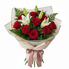 Букет цветов из:  Лилии и Розы в Большое Новосурино