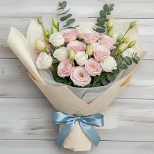 Букет цветов из:  Лизиантусы в Большое Новосурино