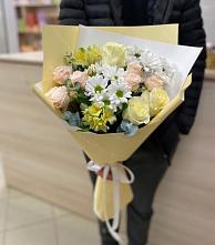 Букет цветов из:  Альстромерии, Розы и Хризантемы в Большое Новосурино