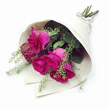 Букет цветов из:  Розы в Большое Новосурино