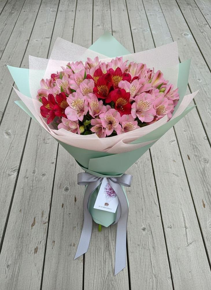 Букет цветов из: Альстромерии в Большое Новосурино