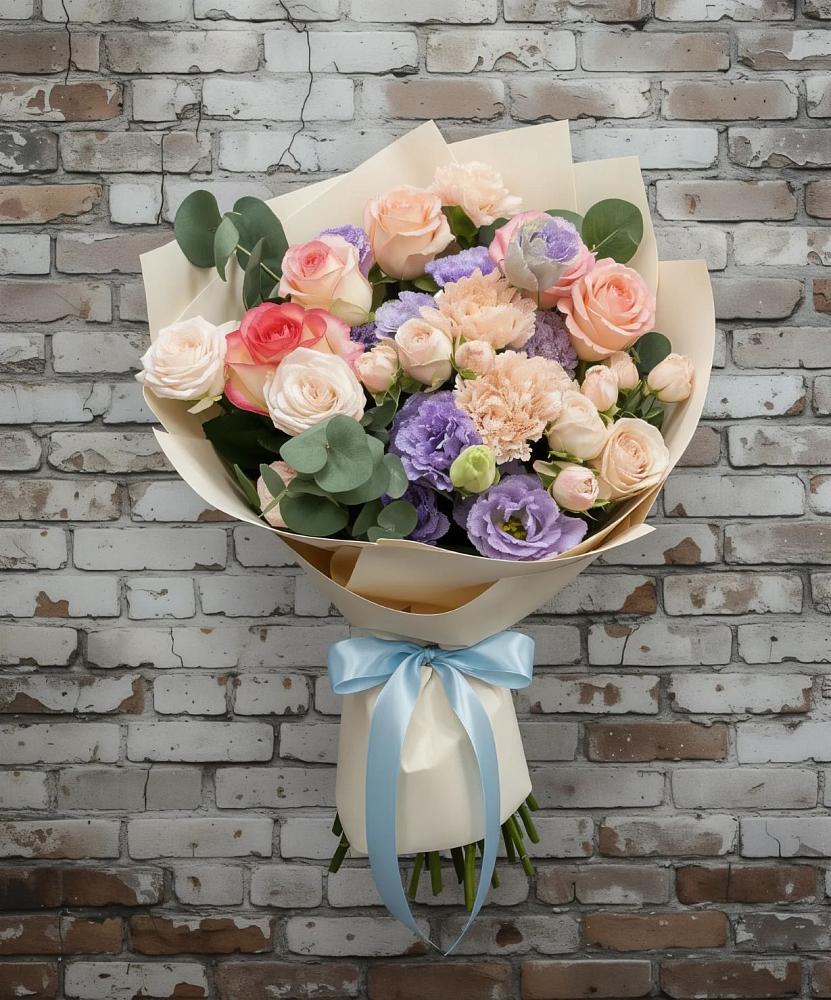 Букет цветов из: Розы, Лизиантусы и Гвоздики в Большое Новосурино