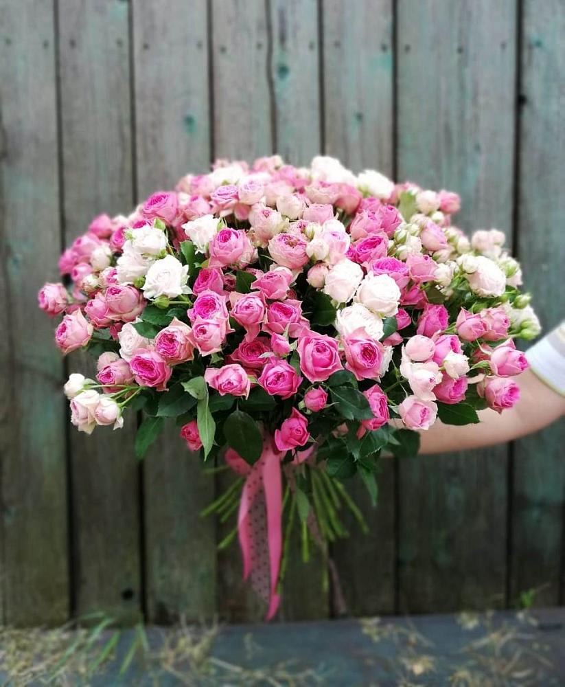 Букет Розовые кустовые розы Натали и Лав Лидия в Большое Новосурино
